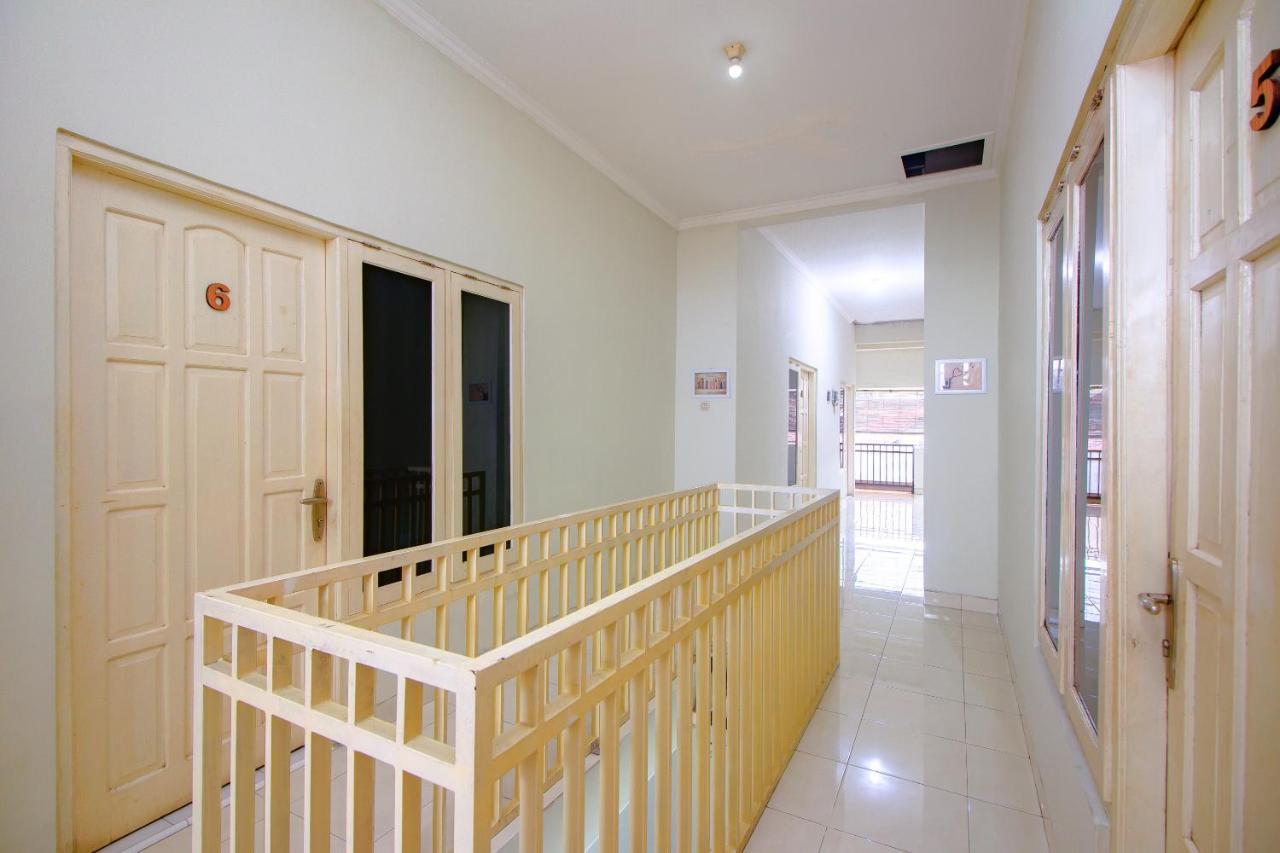 Hotel Oyo 3083 D Kost 3 Syariah Yogyakarta Exteriér fotografie